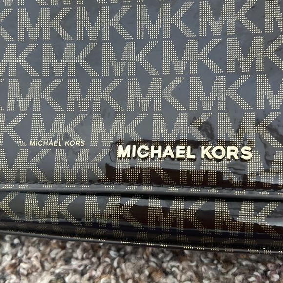 Michael Kors belt bag - Picture 9 of 9